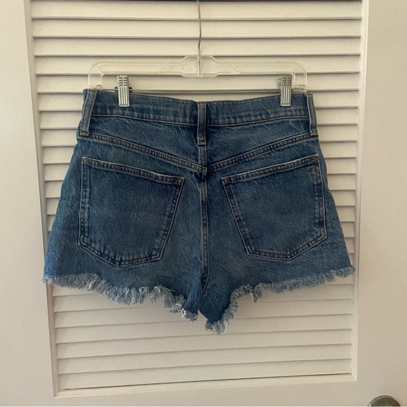 Madewell Perfect Jean Short in Bartow Wash - Tencel Denim - Picture 8 of 10